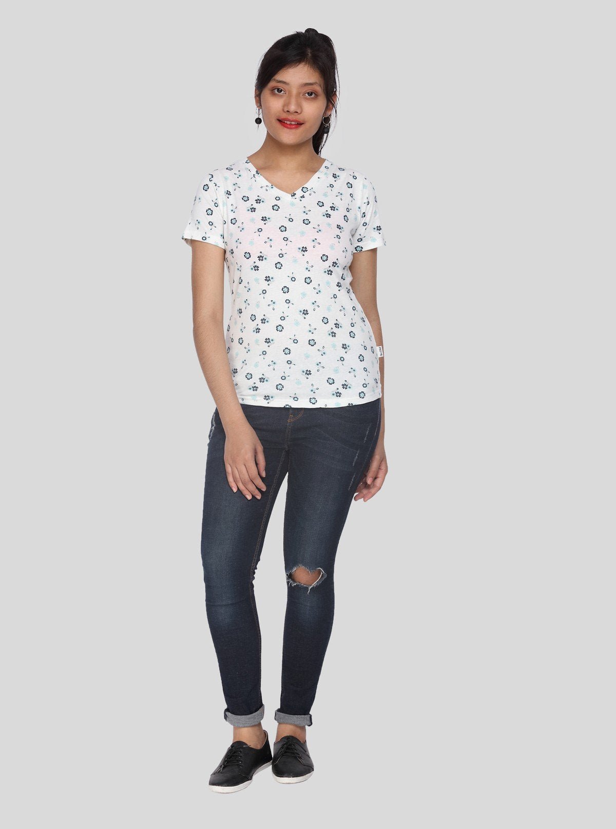 Women’s White Floral V - Neck Cotton Jersey Top – Boer and Fitch - Boer and Fitch
