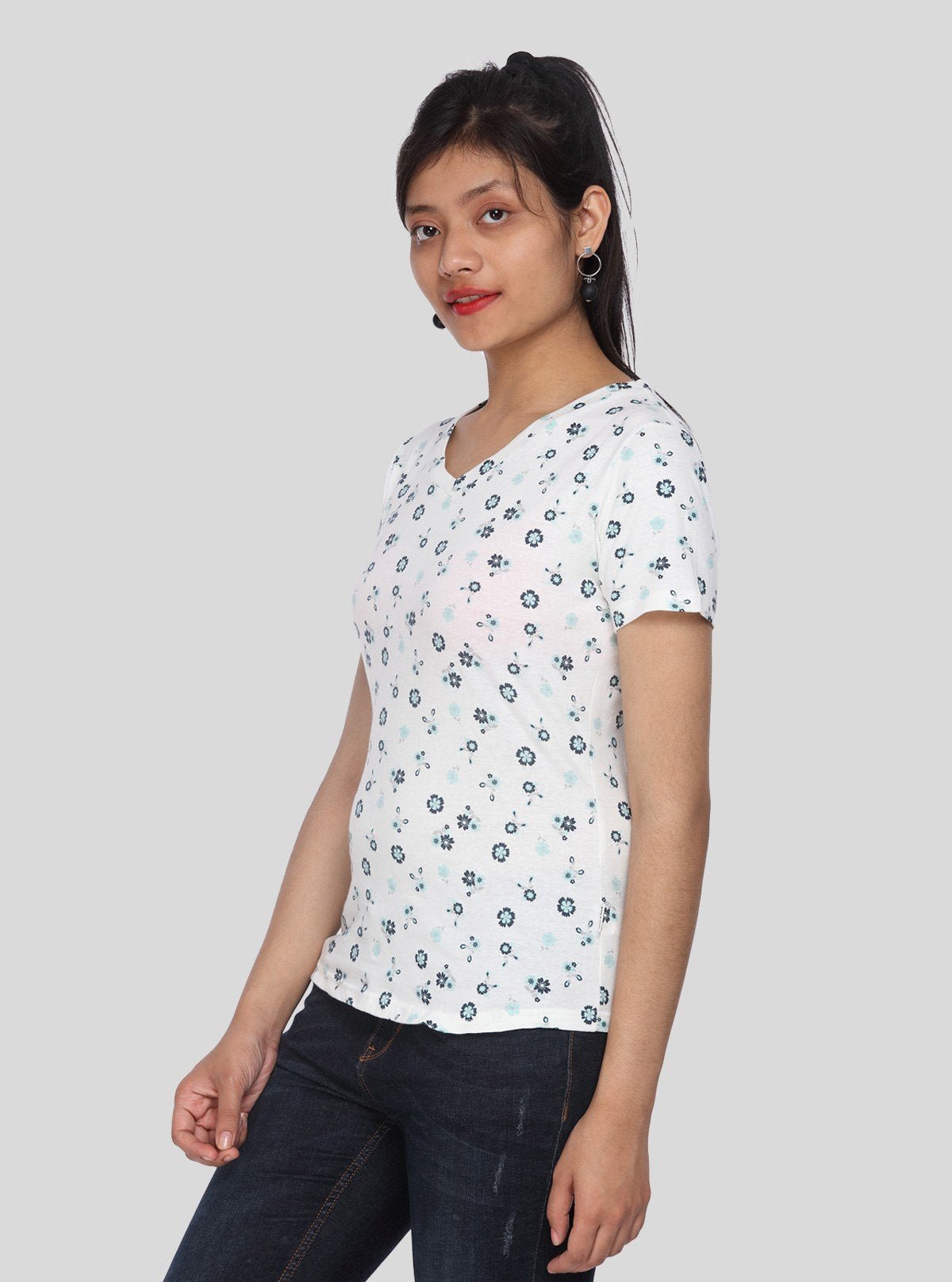 Women’s White Floral V - Neck Cotton Jersey Top – Boer and Fitch - Boer and Fitch