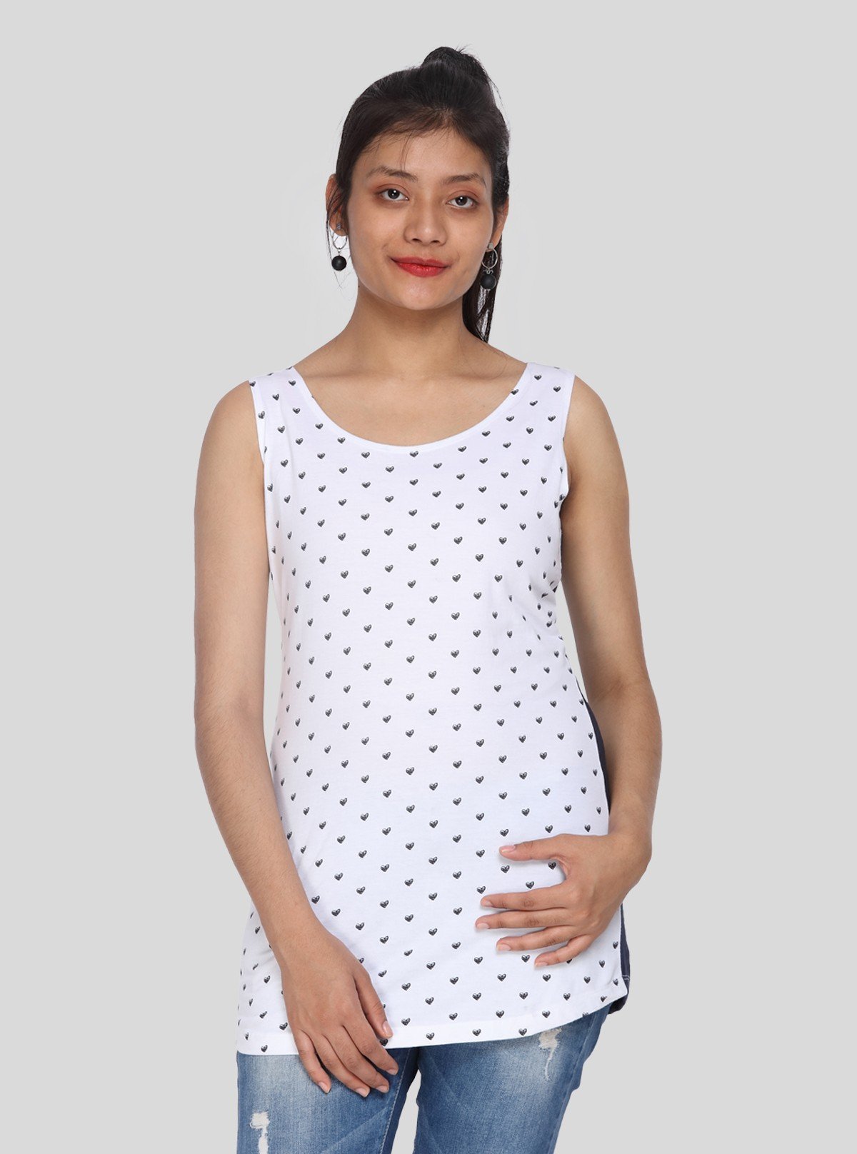 Women’s White Heart Printed Sleeveless Top – Boer and Fitch - Boer and Fitch