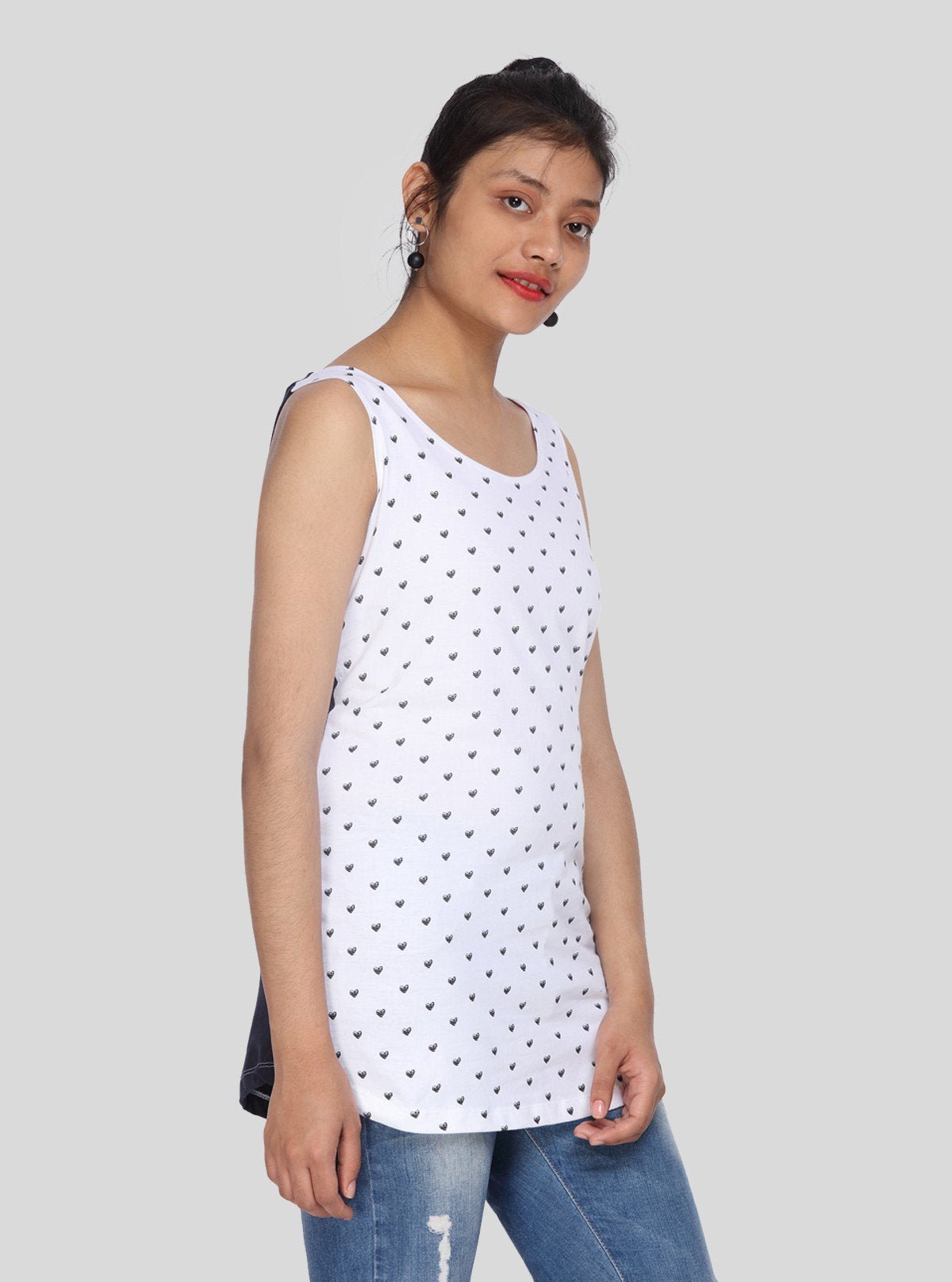 Women’s White Heart Printed Sleeveless Top – Boer and Fitch - Boer and Fitch
