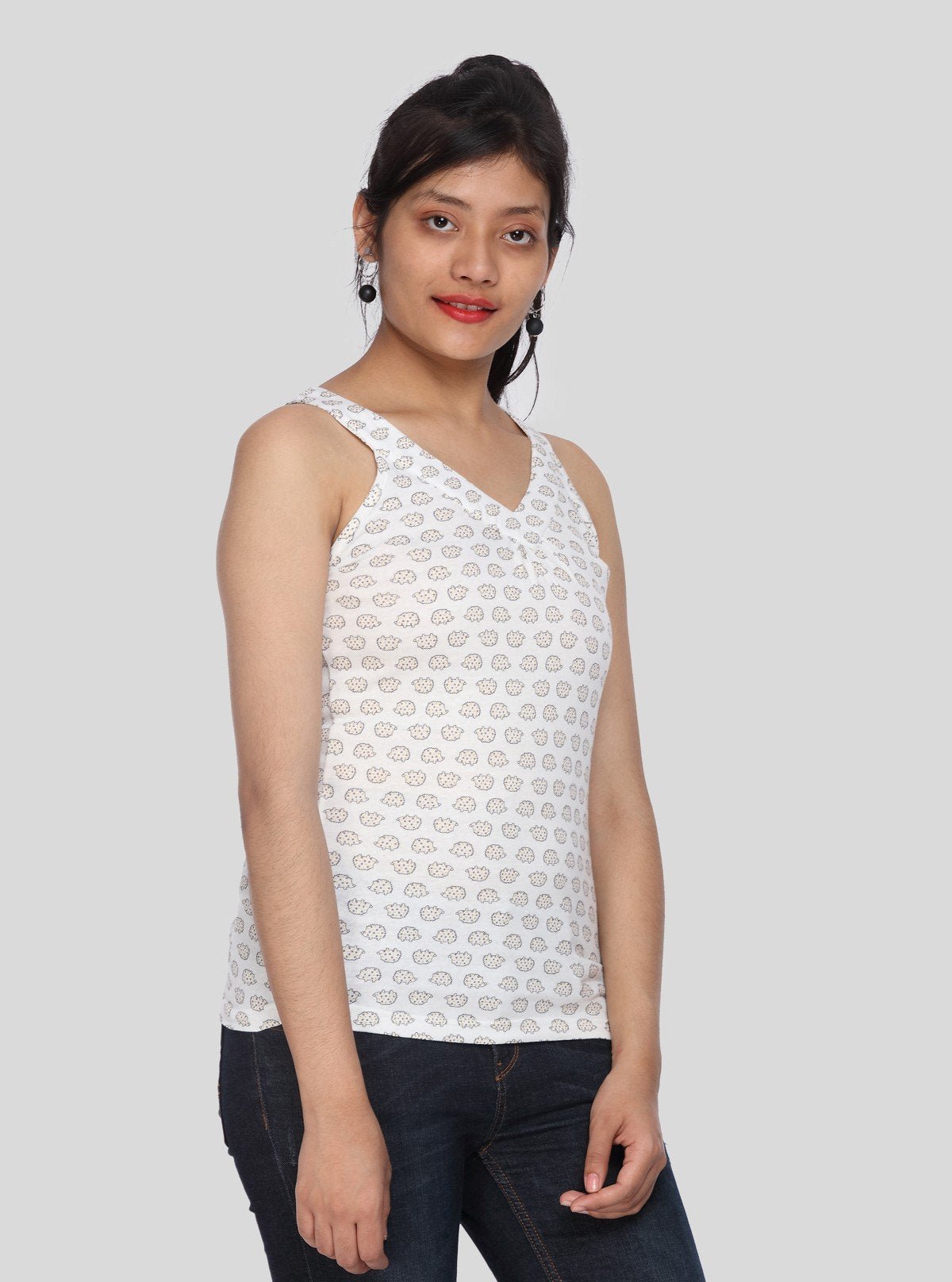 Women’s White Minimalist Textured Sleeveless Top – Elegant Comfort by Boer and Fitch - Boer and Fitch