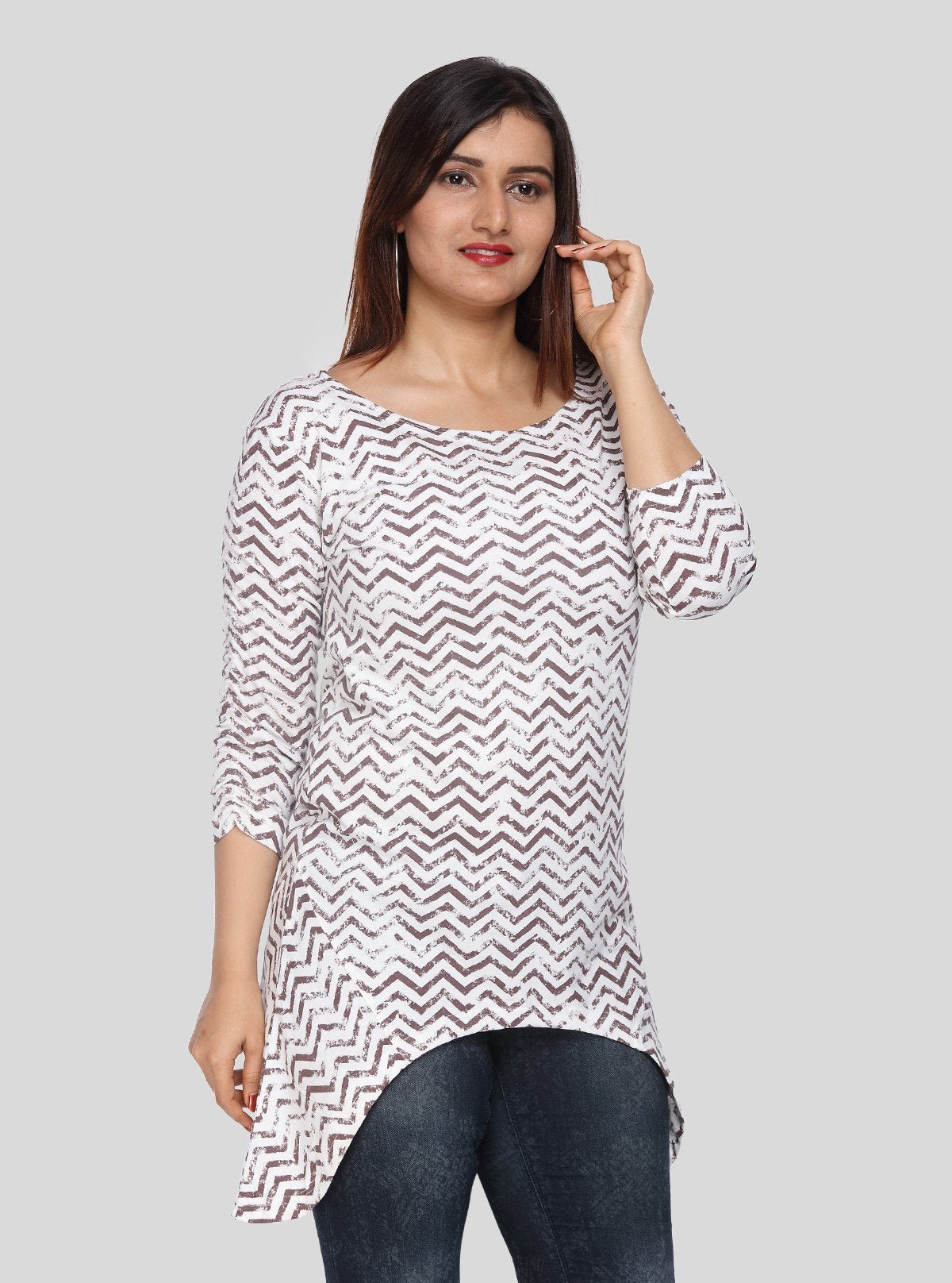 Women's White Textured Long Top – Elegant Minimalist Style by Boer & Fitch - Boer and Fitch