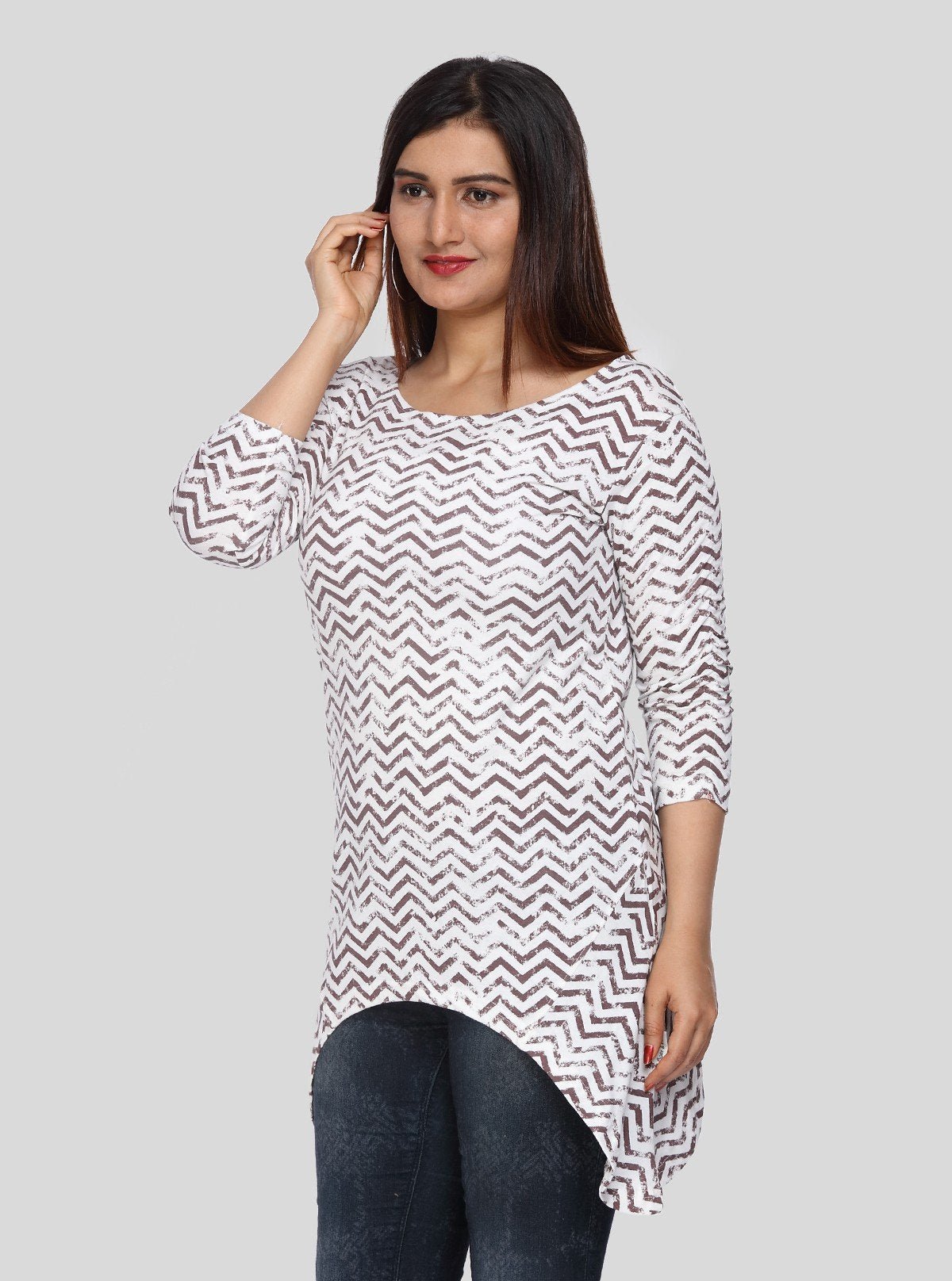 Women's White Textured Long Top – Elegant Minimalist Style by Boer & Fitch - Boer and Fitch